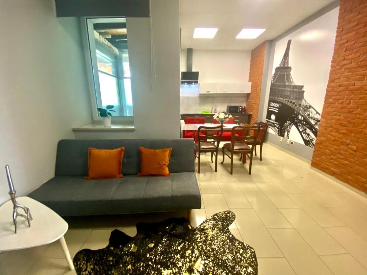 Apartamenty I Pokoje „Pod Jedynka” Konstantynów Łódzki Exterior foto